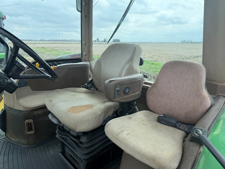 2001-john-deere-8310-image-49