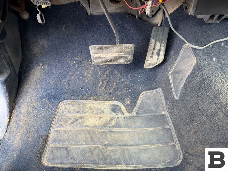 1996-chevrolet-gmt400-image-25