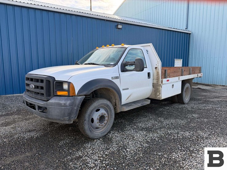 2006-ford-f450-image-3