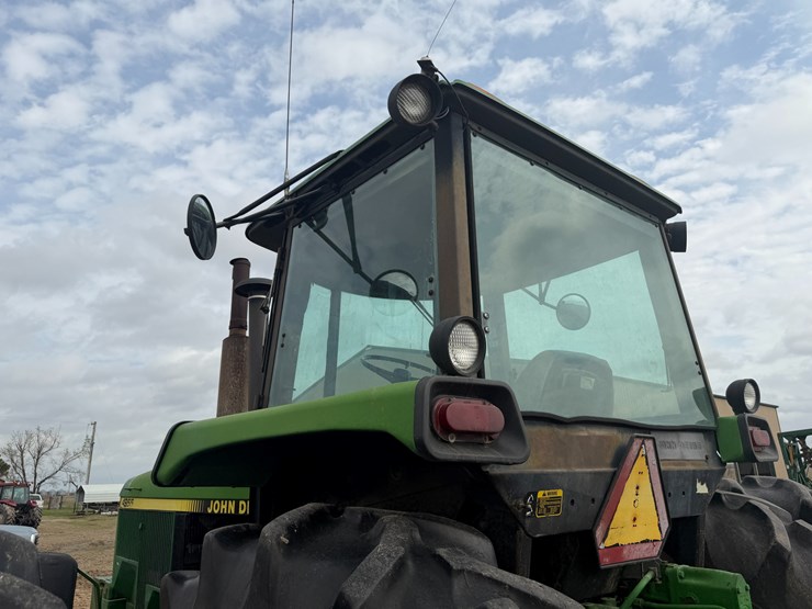 1990-john-deere-4955-image-22