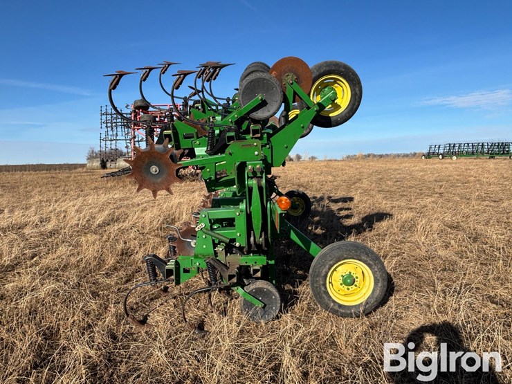 john-deere-856-image-4