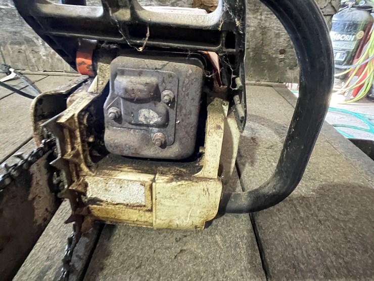 #7200-•-stihl-ms290-chain-saw-image-11