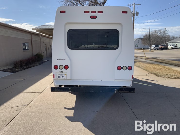 2010-ford-e450-image-6