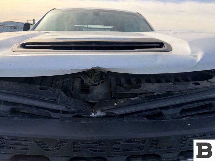 2023-chevrolet-silverado-3500-image-6