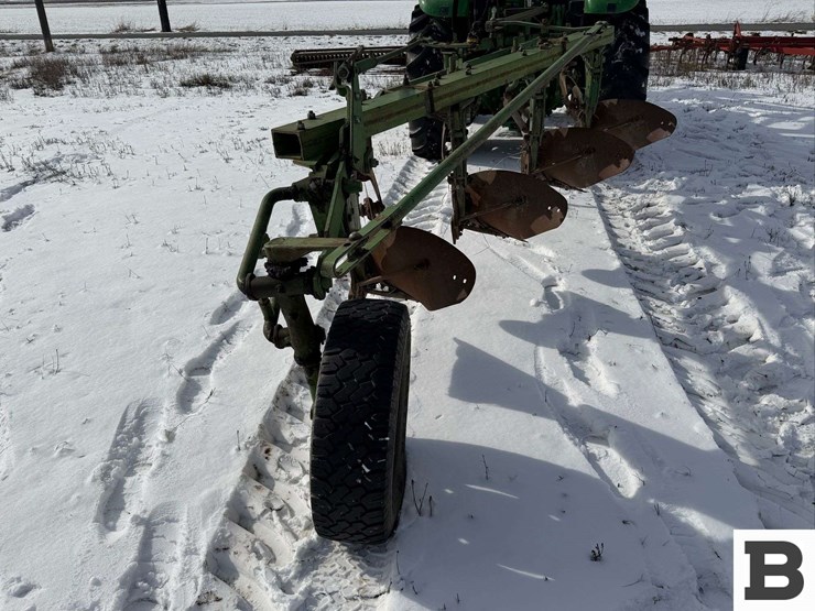john-deere-4-bottom-plow---addy,-wa-image-17