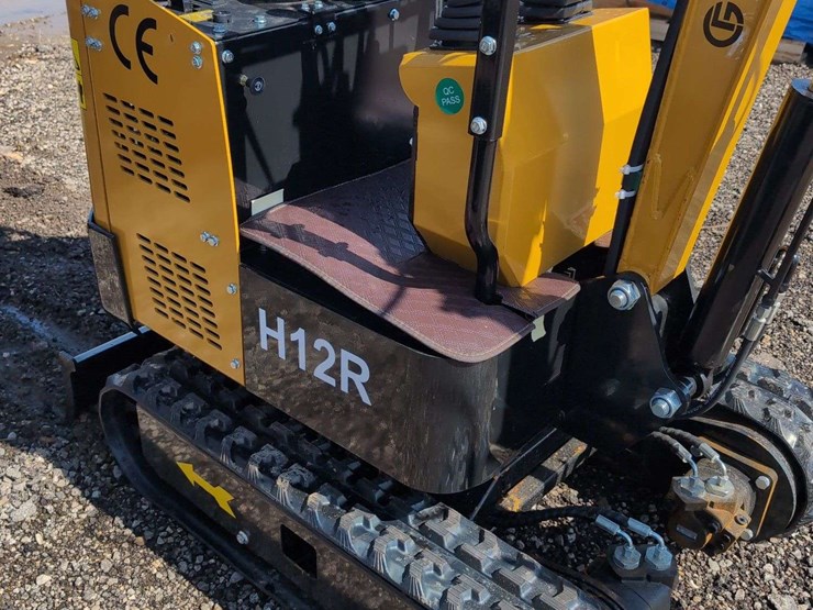 cfg-industrial-mini-excavator---h12r-image-6