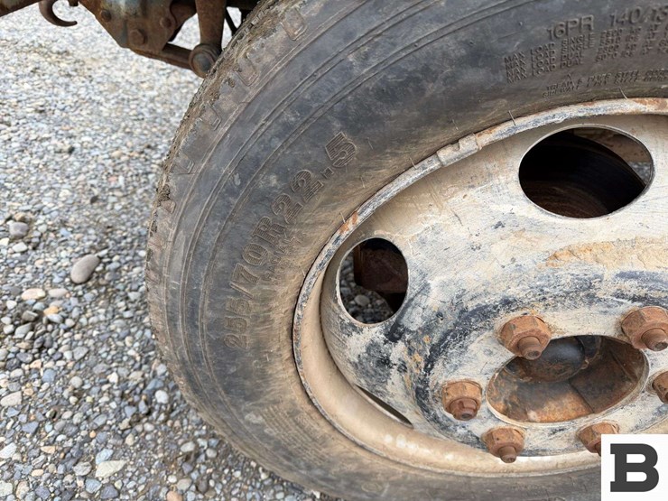 1986-ford-f700-image-10