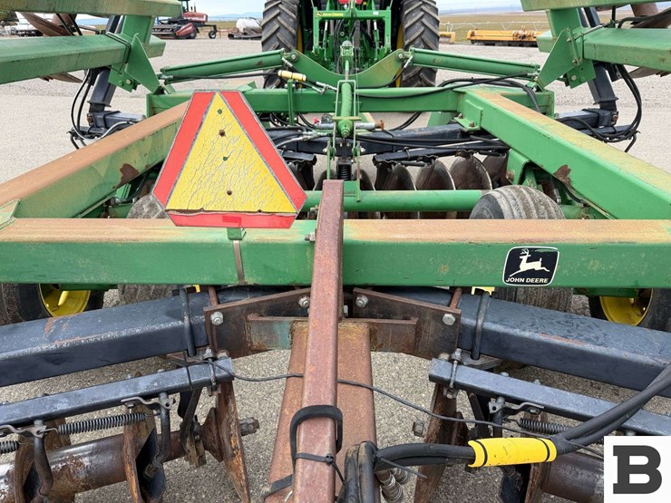 john-deere-650-image-29