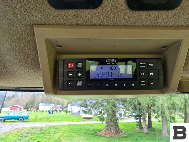 2006-john-deere-8130-image-20