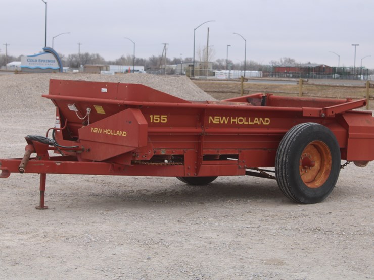 new-holland-155-image-10