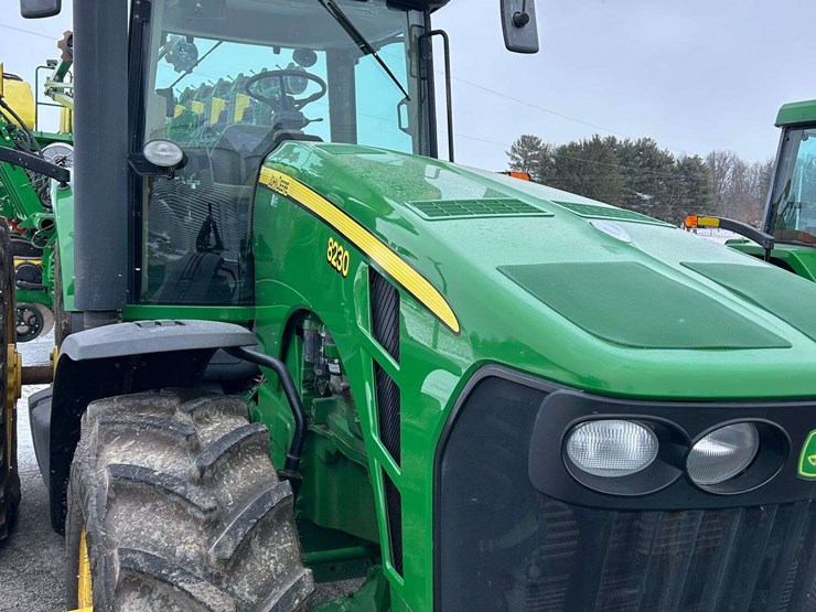2007-john-deere-8230-image-6