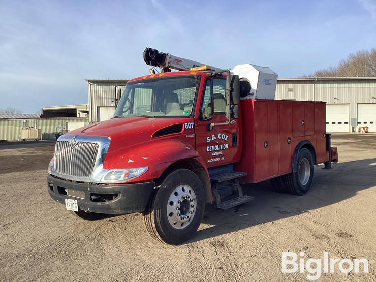 2008-international-durastar-4400-image-9