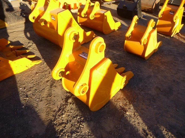 caterpillar-305-image-3