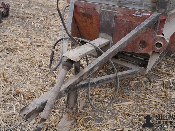 machine-shop-inc-180-manure-spreader-image-11
