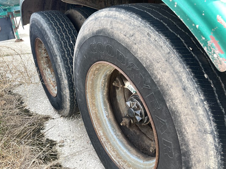 1978-fruehauf-tanker-image-90