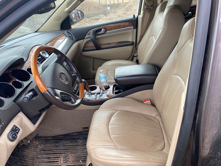 2012-buick-enclave-image-21