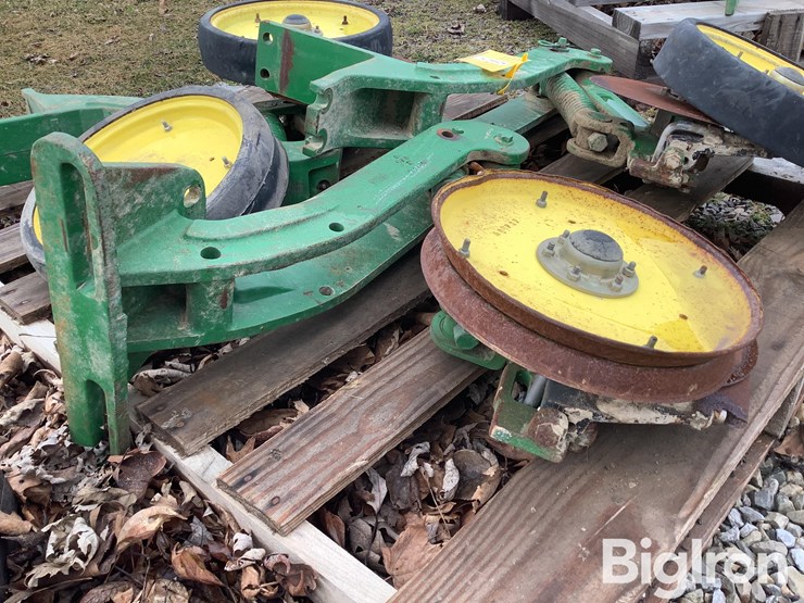 john-deere-1775-image-16