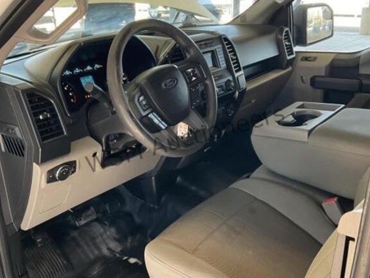 2015-ford-f150-image-23