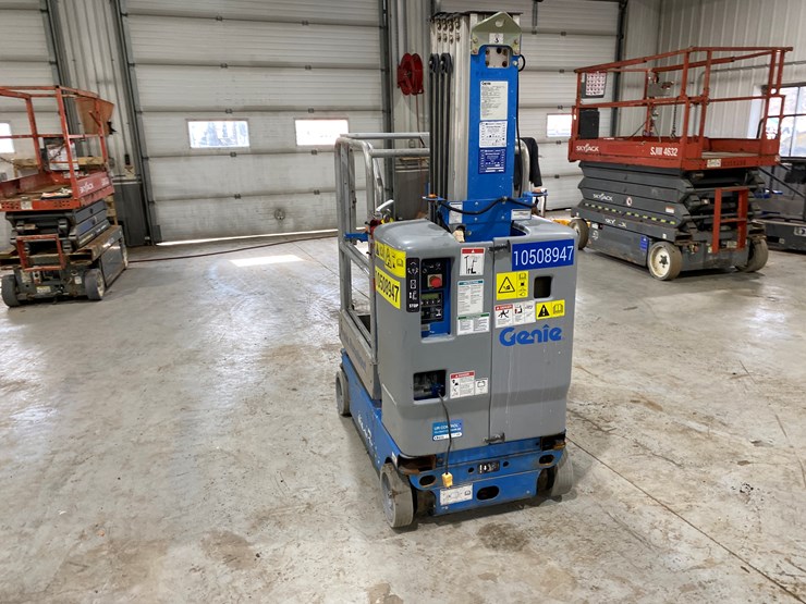 #1226-•-2016-genie-run-about-gr-20-lift-(bryant,-wi)-image-7