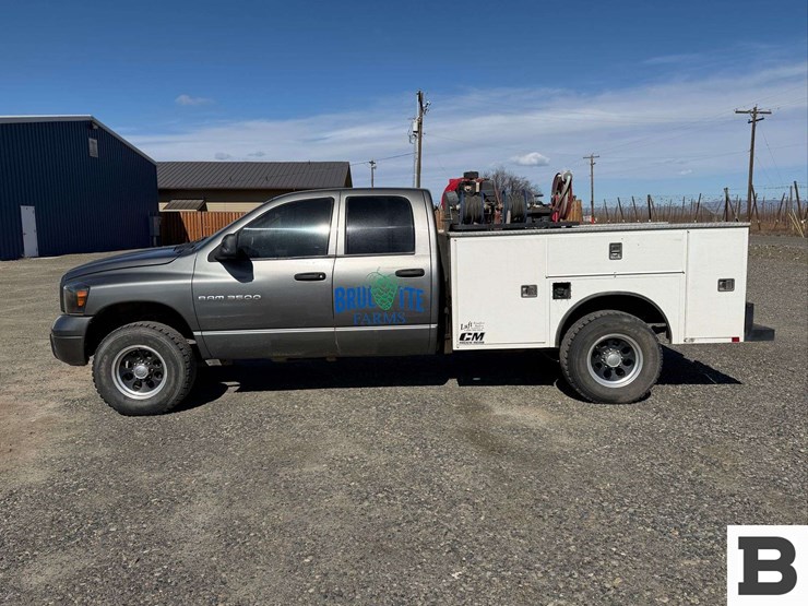 2006-dodge-ram-3500-image-9