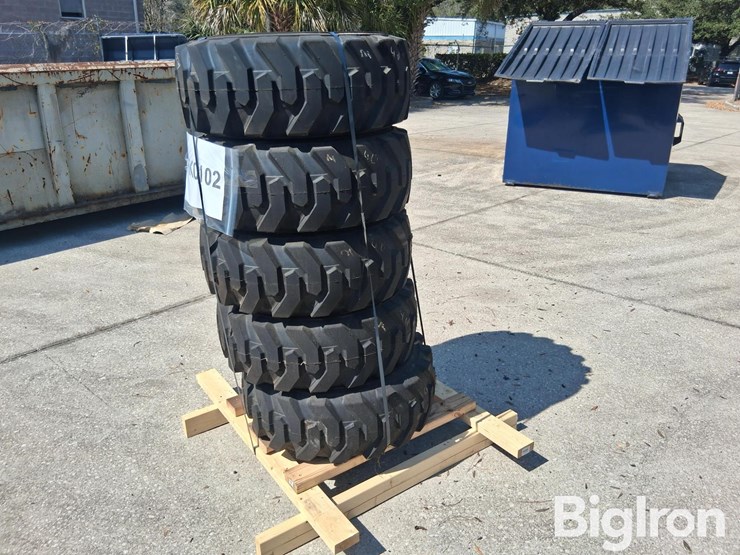 extremelift-10-16.5-tires-&-rims-image-1