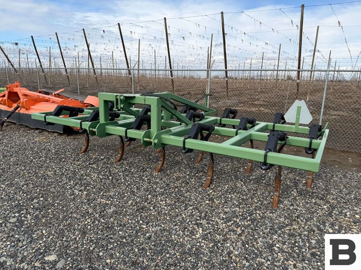 custom-hd-15'-chisel-plow---toppenish,-wa-image-1