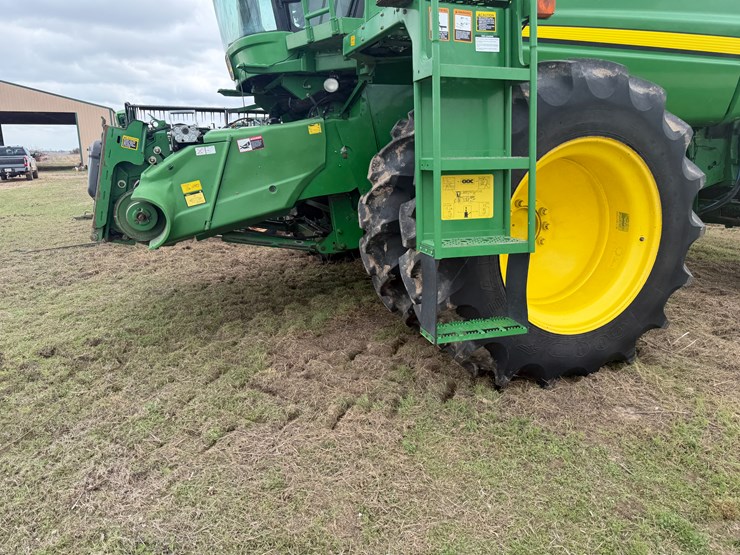 2009-john-deere-9670-sts-image-26
