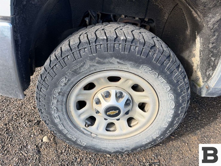 2017-chevrolet-silverado-3500-image-10