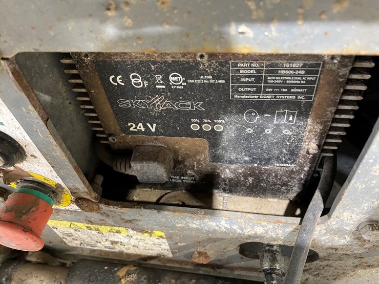 2016-skyjack-sjiii3219-image-17