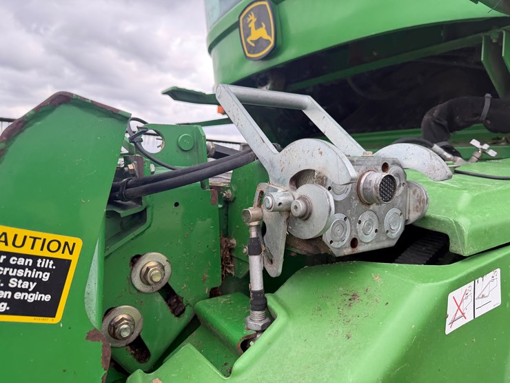 2009-john-deere-9670-sts-image-55