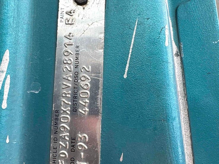 1994-ford-ltl9000-image-15