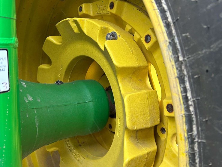 2007-john-deere-8230-image-26