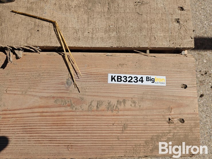 john-deere-gator-image-12