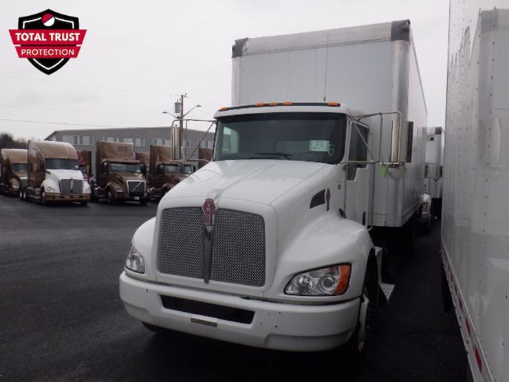 2022-kenworth-t270-image-1