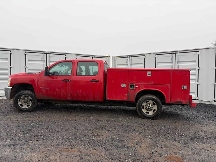 2012-chevrolet-2500-image-6