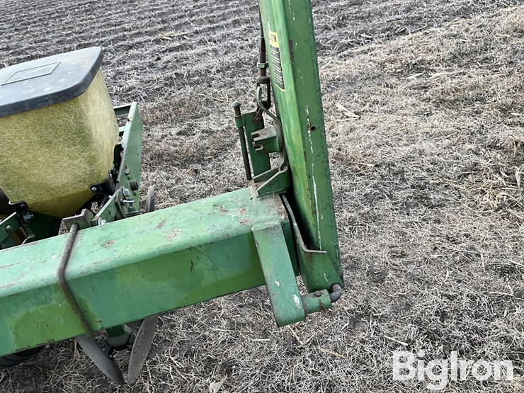 john-deere-7100-image-13