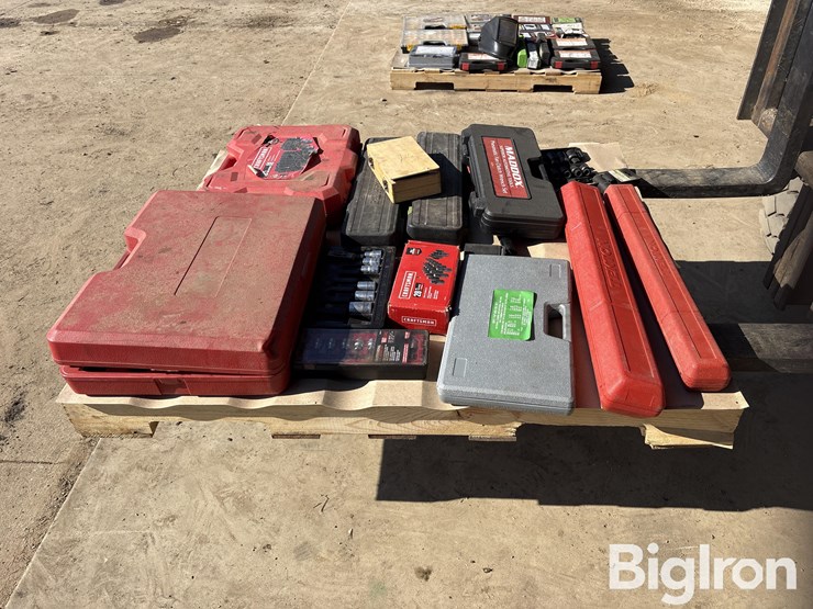 skid-of-shop-tools-image-6