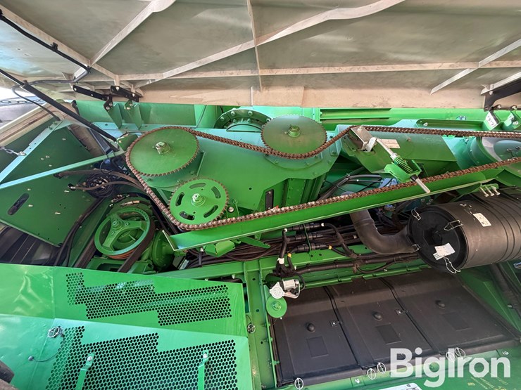 2021-john-deere-s770-image-16