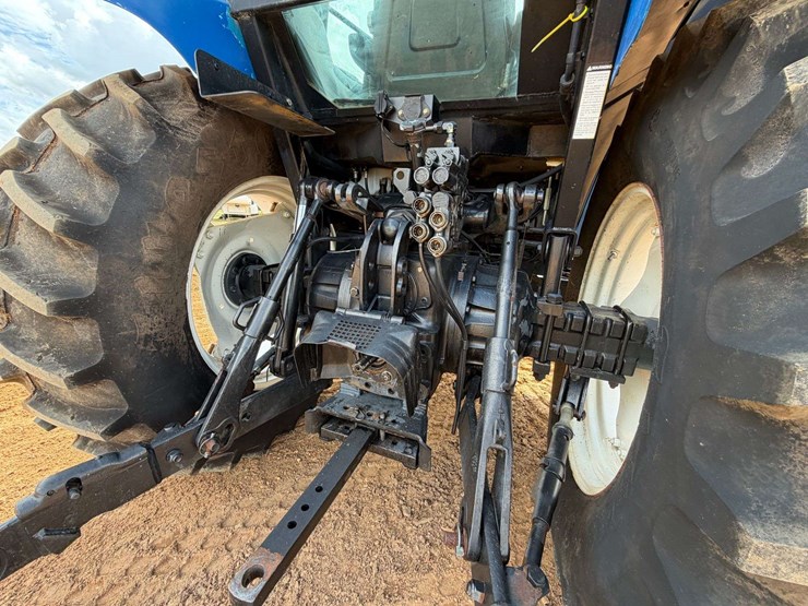 1998-new-holland-ts100-image-11