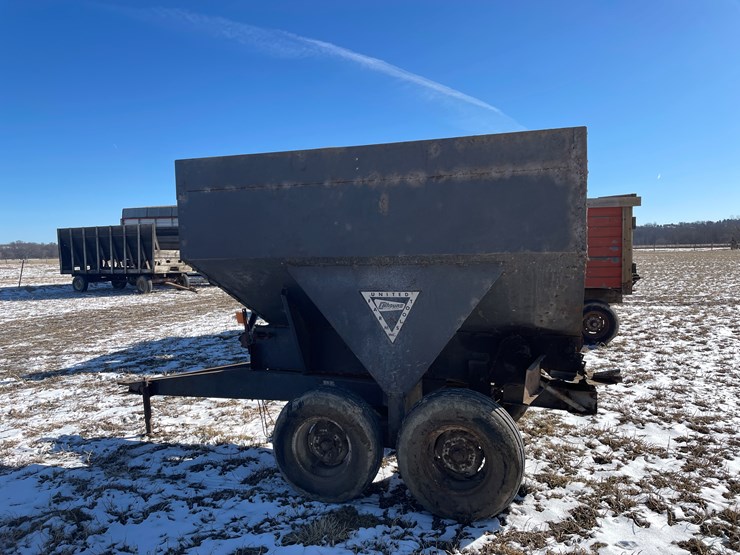 #3260-•-calhoun-fertilizer-spreader-image-7