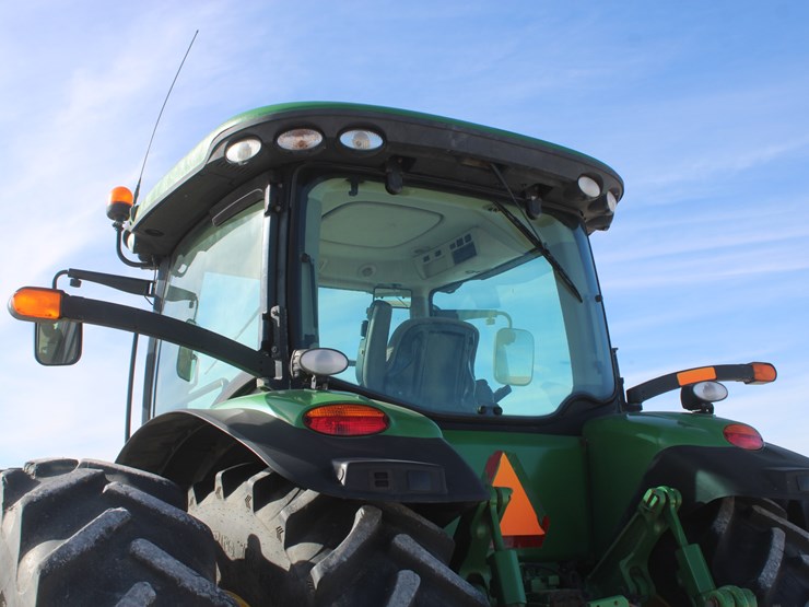 john-deere-8285r-image-22