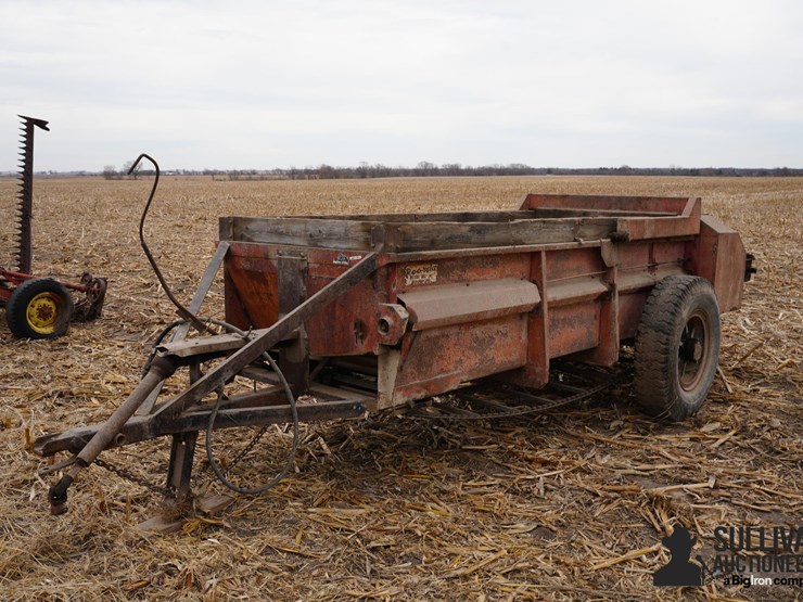 machine-shop-inc-180-manure-spreader-image-1