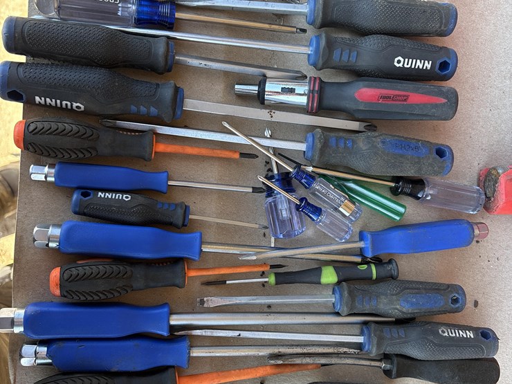 skid-of-shop-tools-image-7