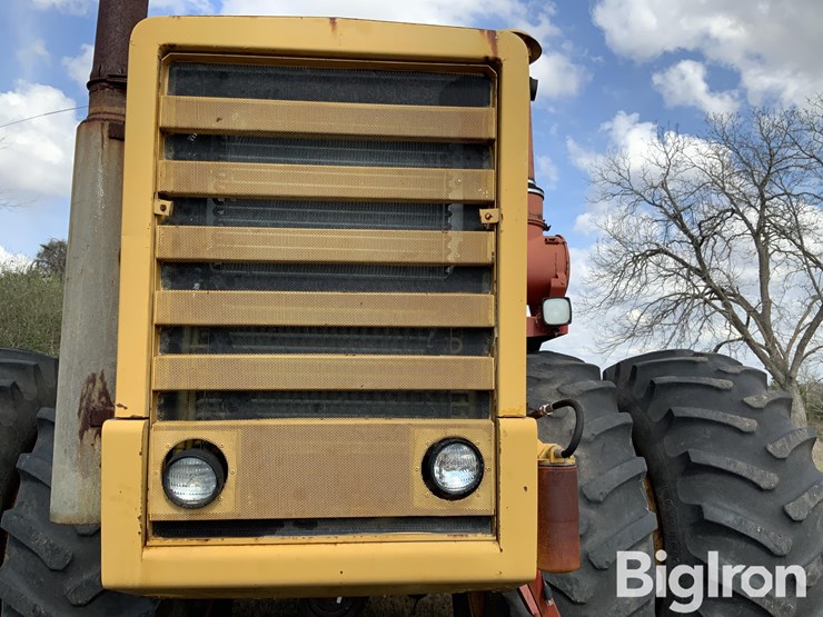 1977-versatile-950-image-18