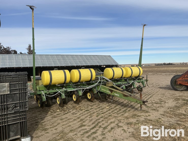 john-deere-7000-image-3