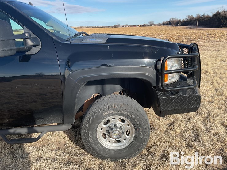 2008-chevrolet-silverado-2500-image-17