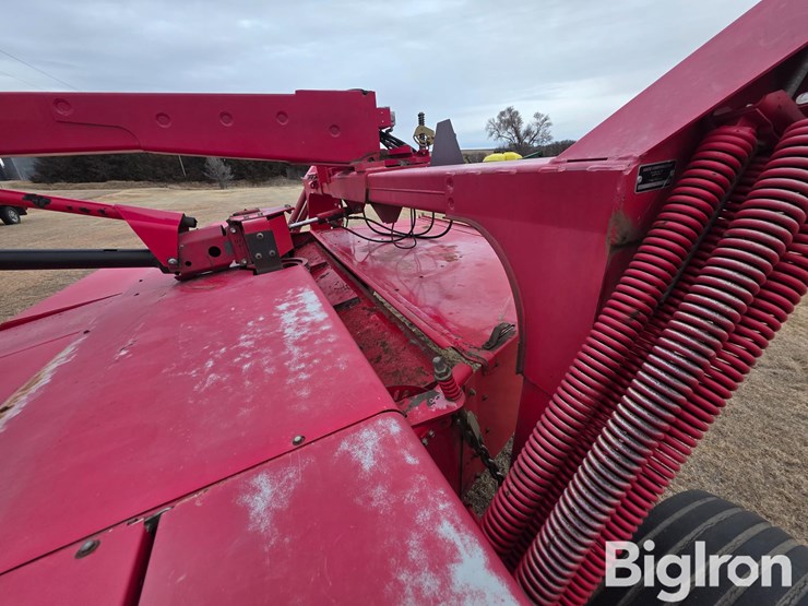 2012-hesston-1375-image-15