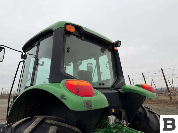 2017-john-deere-6130m-image-21