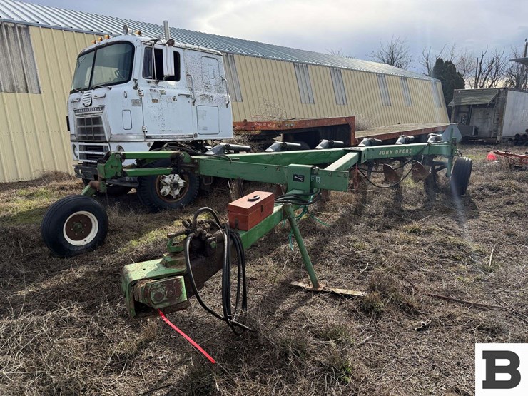 2007-john-deere-2700-image-37