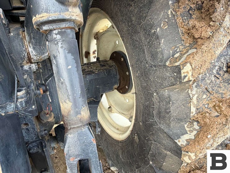 2008-new-holland-tn85fa-image-24